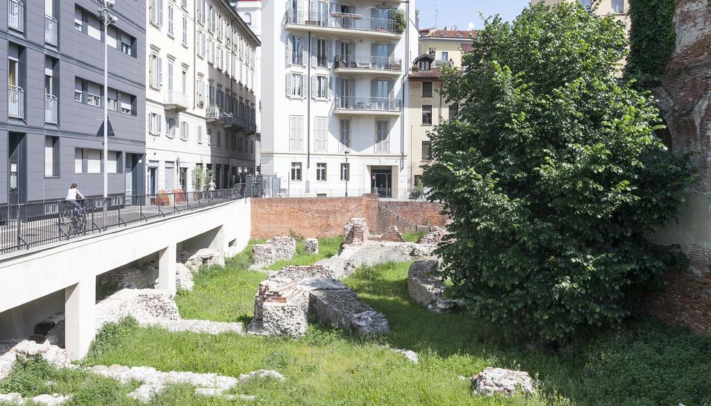 Italianway-Brisa Apartment Милано Екстериор снимка