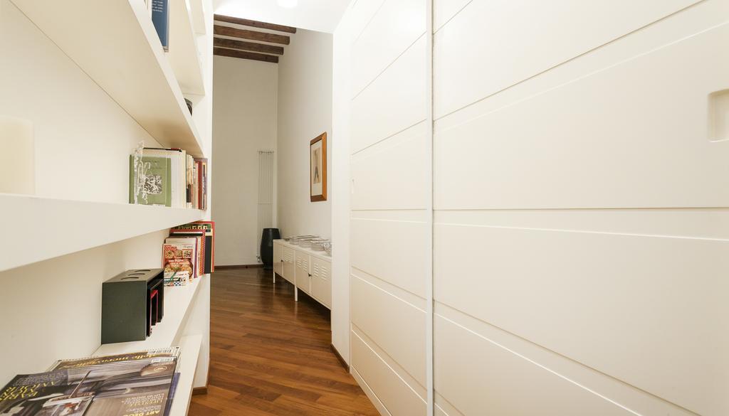 Italianway-Brisa Apartment Милано Екстериор снимка